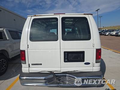 2006 Ford E-250 Commercial Cargo Van 138.0" WB - zdjęcie 5 z 17 - miniatura