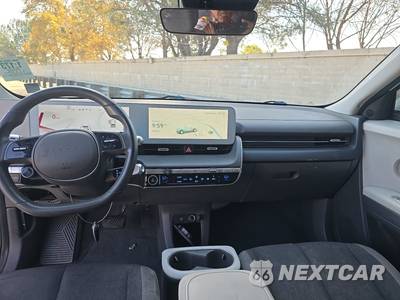 2022 Hyundai IONIQ 5 SE - zdjęcie 11 z 40 - miniatura
