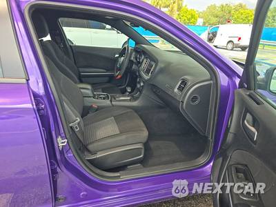 2023 Dodge Charger SXT - zdjęcie 8 z 27 - miniatura