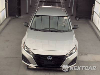 2024 Nissan Altima SV - zdjęcie 2 z 18 - miniatura