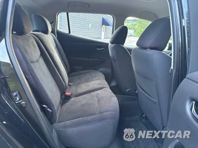 2015 Nissan LEAF SV - zdjęcie 14 z 20 - miniatura
