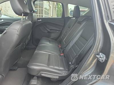2019 Ford Escape Titanium - zdjęcie 16 z 27 - miniatura