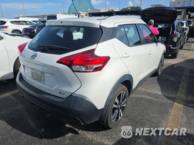 2019 Nissan Kicks SV - zdjęcie 4 z 26 - miniatura