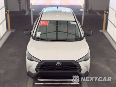 2026 Toyota Corolla Cross L - zdjęcie 2 z 19 - miniatura