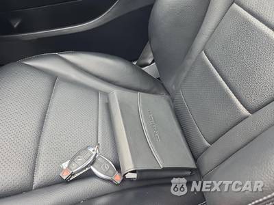 2017 Mercedes-Benz C 300 4MATIC Sedan - zdjęcie 23 z 26 - miniatura