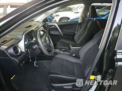 2015 Toyota RAV4 XLE - zdjęcie 7 z 31 - miniatura