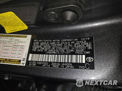 2020 Toyota C-HR LE - zdjęcie 14 z 32 - miniatura