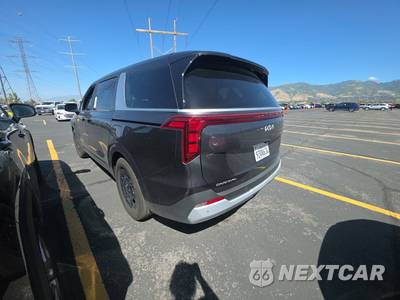 2027 Kia Carnival MPV LXS 121.7" WB - zdjęcie 6 z 28 - miniatura