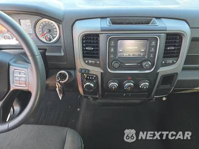 2021 Ram 1500 Classic Tradesman Extended Cab Medium Bed - zdjęcie 11 z 31 - miniatura
