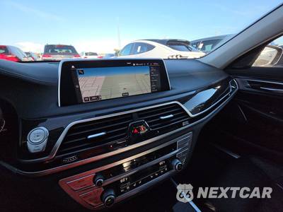 2022 BMW 7 Series Sedan 740i - zdjęcie 11 z 36 - miniatura