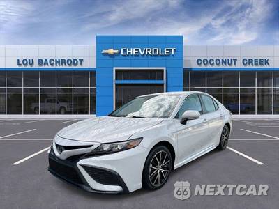 2024 Toyota Camry SE - zdjęcie 5 z 40 - miniatura