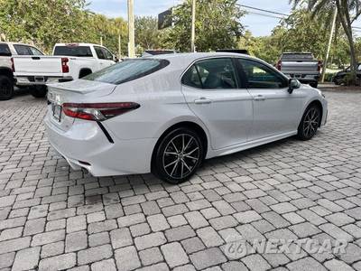 2024 Toyota Camry SE - zdjęcie 39 z 40 - miniatura