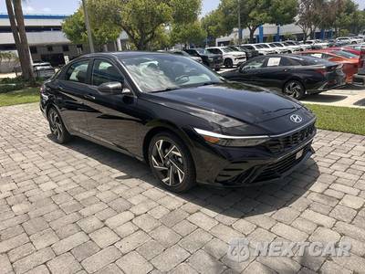 2025 Hyundai Elantra SEL Convenience - zdjęcie 17 z 38 - miniatura