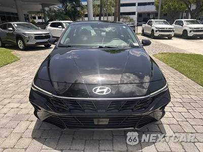 2025 Hyundai Elantra SEL Convenience - zdjęcie 19 z 38 - miniatura