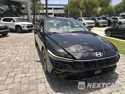 2025 Hyundai Elantra SEL Convenience - zdjęcie 18 z 38 - miniatura