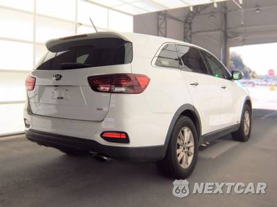 2019 Kia Sorento LX - zdjęcie 4 z 38 - miniatura
