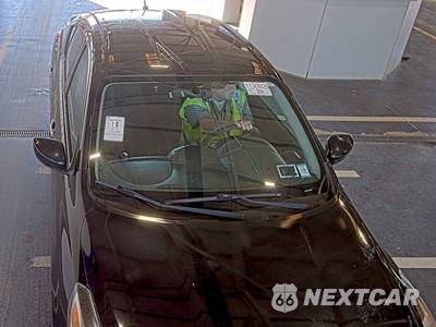 2016 Nissan Versa SV - zdjęcie 2 z 17 - miniatura