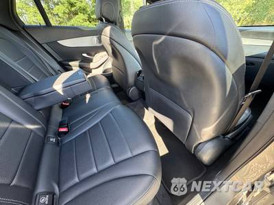 2019 Mercedes-Benz GLC 300 4MATIC - zdjęcie 31 z 63 - miniatura