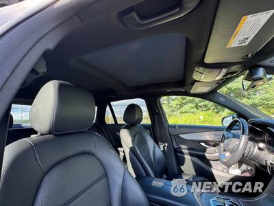2019 Mercedes-Benz GLC 300 4MATIC - zdjęcie 35 z 63 - miniatura