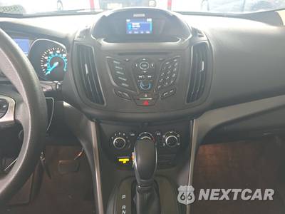 2015 Ford Escape SE - zdjęcie 11 z 49 - miniatura