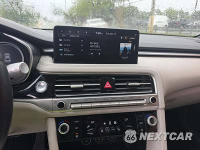2025 Genesis G70 2.5T - zdjęcie 5 z 9 - miniatura