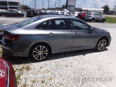 2025 Volkswagen Jetta Sport - zdjęcie 12 z 23 - miniatura