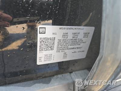 2021 Chevrolet Suburban LT 1LT - zdjęcie 15 z 31 - miniatura