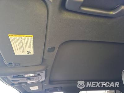 2021 Chevrolet Suburban LT 1LT - zdjęcie 20 z 31 - miniatura