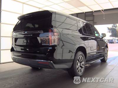 2021 Chevrolet Suburban LT 1LT - zdjęcie 4 z 31 - miniatura