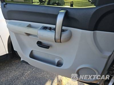 2007 Chevrolet Silverado 1500 LT Crew Cab Short Bed 2LT - zdjęcie 9 z 29 - miniatura