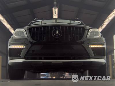 2015 Mercedes-Benz GL 63 AMG 4MATIC - zdjęcie 3 z 33 - miniatura