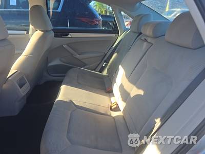 2016 Volkswagen Passat 1.8T S - zdjęcie 13 z 18 - miniatura