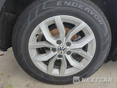 2017 Volkswagen Passat 1.8T S - zdjęcie 10 z 38 - miniatura