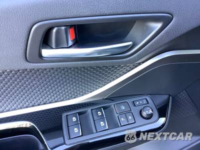 2019 Toyota C-HR XLE - zdjęcie 12 z 50 - miniatura