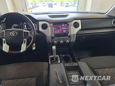 2021 Toyota Tundra SR5 Crew Cab Short Bed - zdjęcie 8 z 15 - miniatura