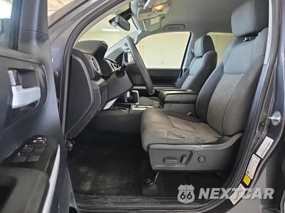 2021 Toyota Tundra SR5 Crew Cab Short Bed - zdjęcie 7 z 15 - miniatura