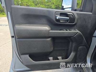 2024 Chevrolet Silverado 2500HD Custom Crew Cab Medium Bed 1CX - zdjęcie 9 z 18 - miniatura