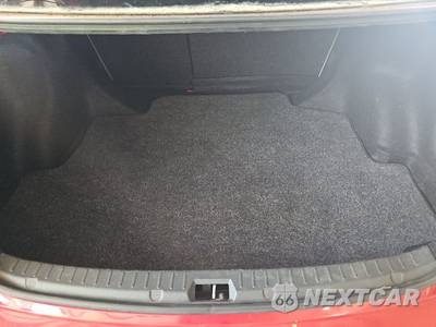 2011 Toyota Corolla LE - zdjęcie 16 z 42 - miniatura