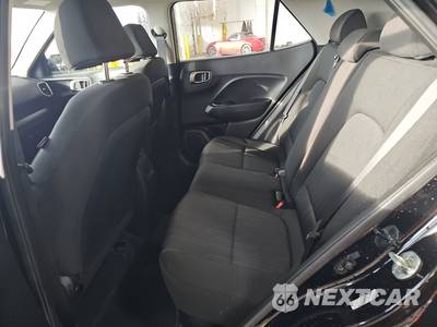 2023 Hyundai Venue SE - zdjęcie 13 z 26 - miniatura