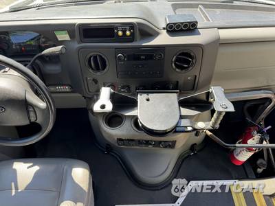 2014 Ford Super Duty E-350 Commercial Cargo Van 138.0" WB - zdjęcie 25 z 51 - miniatura