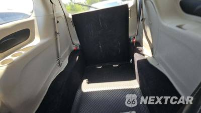 2022 Chrysler Voyager LX 121.6" WB - zdjęcie 23 z 24 - miniatura