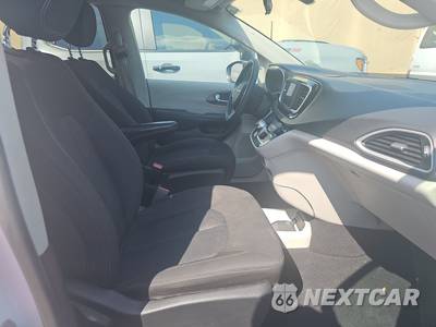 2022 Chrysler Voyager LX 121.6" WB - zdjęcie 8 z 24 - miniatura