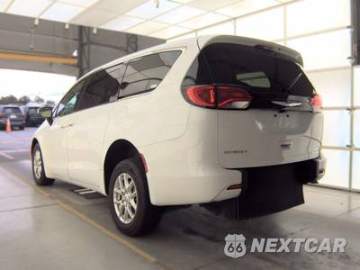 2022 Chrysler Voyager LX 121.6" WB - zdjęcie 6 z 24 - miniatura