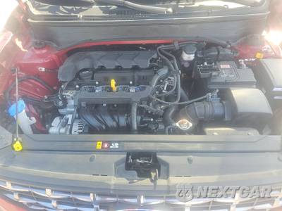 2025 Hyundai Venue SEL - zdjęcie 15 z 21 - miniatura