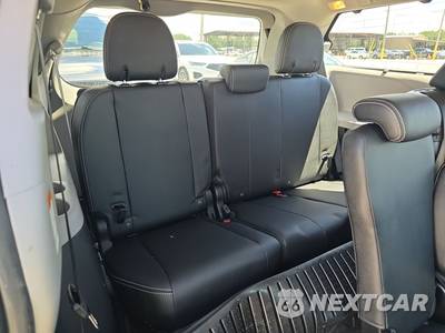 2019 Toyota Sienna SE 8-Passenger 119.3" WB - zdjęcie 14 z 36 - miniatura