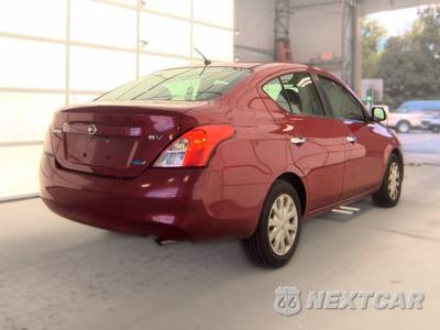 2012 Nissan Versa 1.6 SV Sedan - zdjęcie 4 z 36 - miniatura