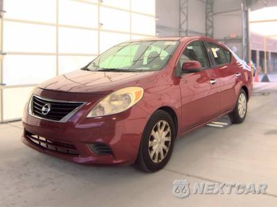 2012 Nissan Versa 1.6 SV Sedan - zdjęcie 1 z 36 - miniatura