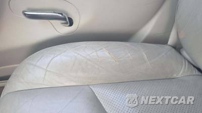 2005 Cadillac Escalade EXT Crew Cab Short Bed - zdjęcie 26 z 43 - miniatura