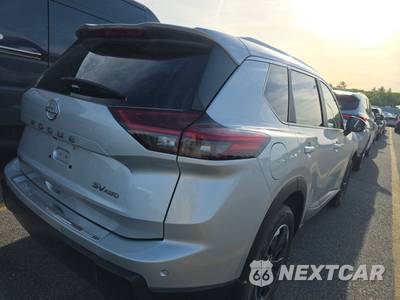 2024 Nissan Rogue SV - zdjęcie 4 z 20 - miniatura