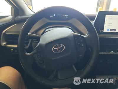 2025 Toyota Prius LE - zdjęcie 10 z 27 - miniatura